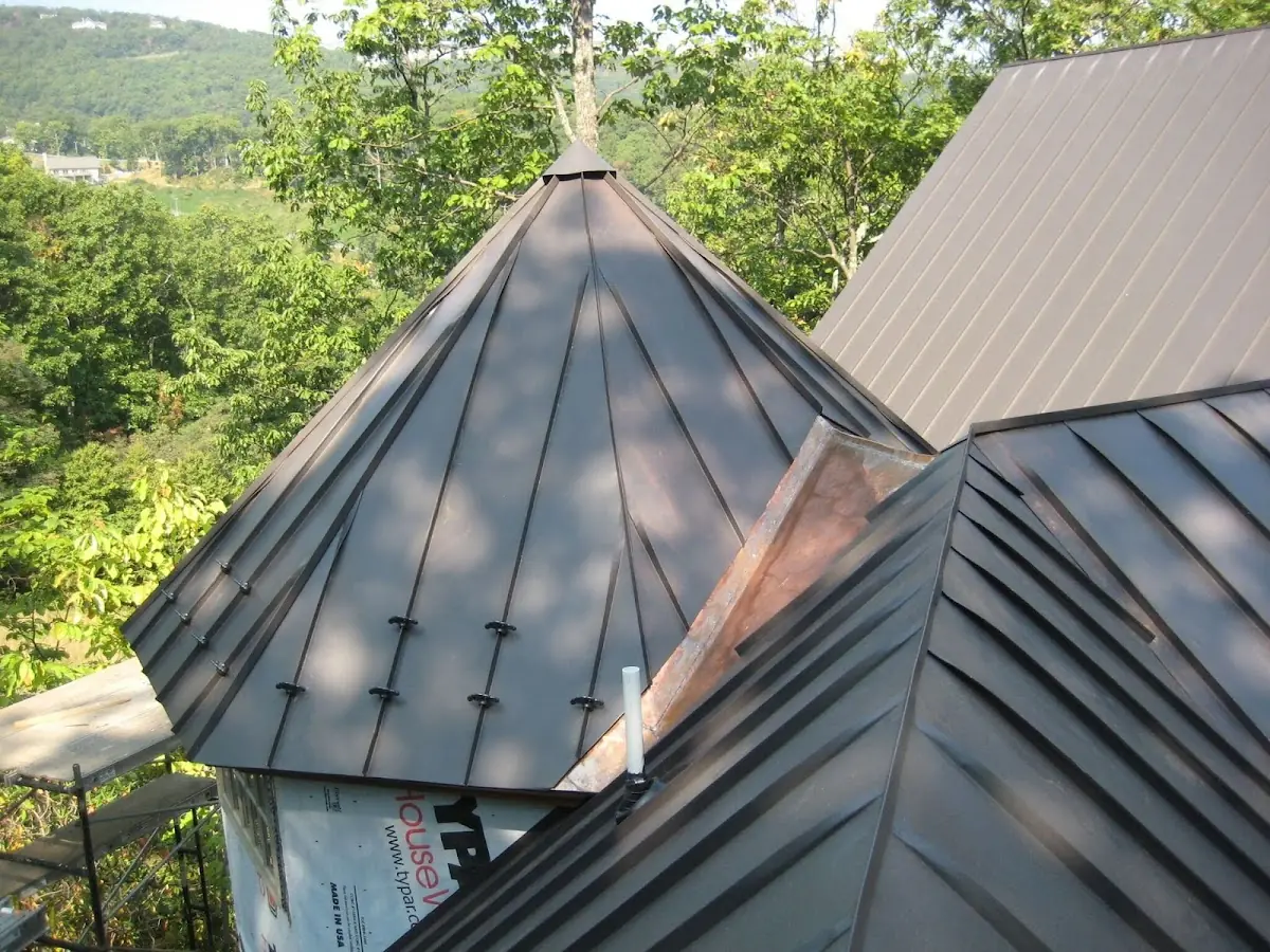 Professional Shingle Replacement & Repair by Craftsman Roofing in Hood
