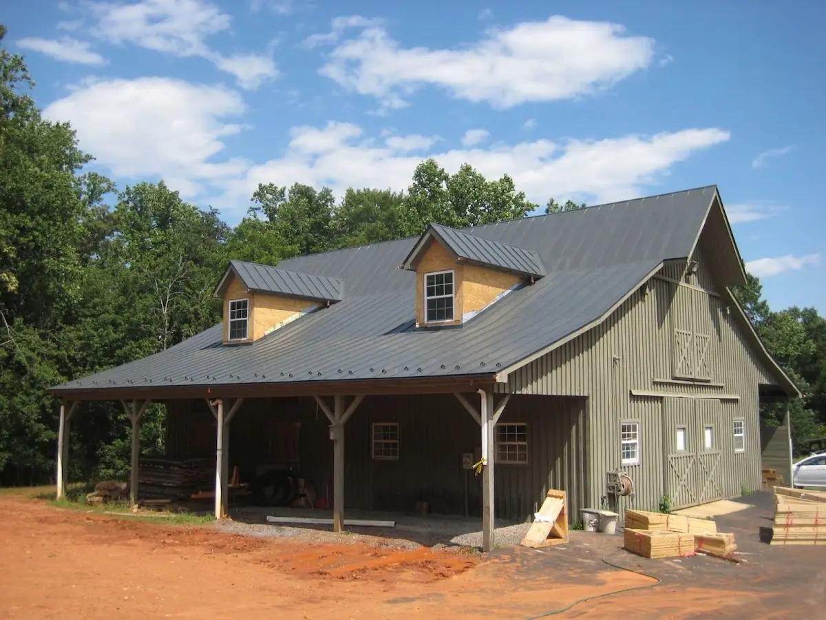 Expert Roof Repair workmanship in Hood